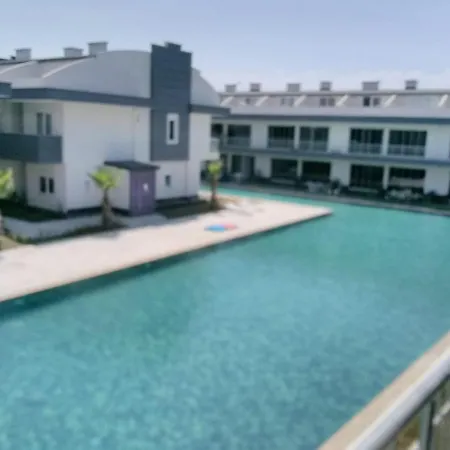 Tema Pool Lara Venezia Appartement